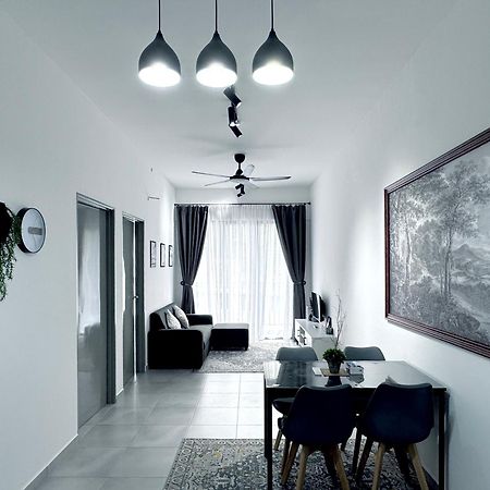 Lt Home 1 Sandakan Exterior photo
